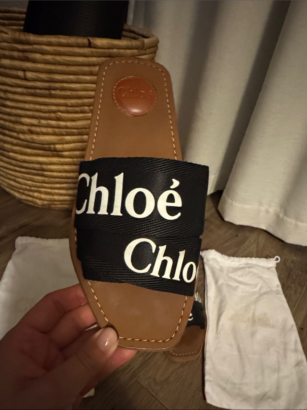 Chloe Woody Slides - Picture 4 of 7